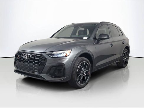 Used 2023 Audi SQ5 Premium Plus w/ Premium Plus Package AWD/4WD image 3