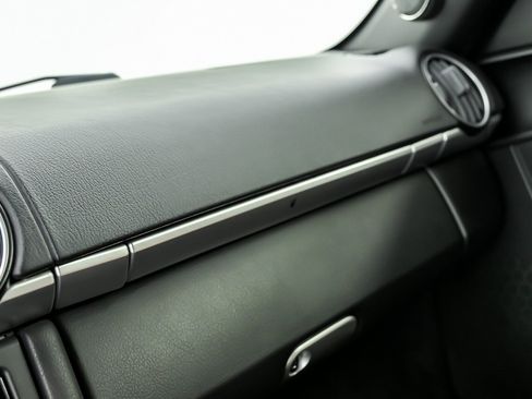 Used 2010 Porsche Boxster S image 33