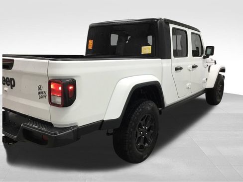 Used 2022 Jeep Gladiator Sport AWD/4WD image 31