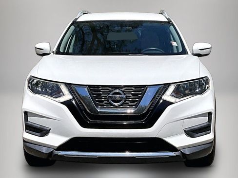 Used 2017 Nissan Rogue S w/ S Appearance Package image 3