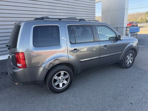 Used 2011 Honda Pilot Touring image 4