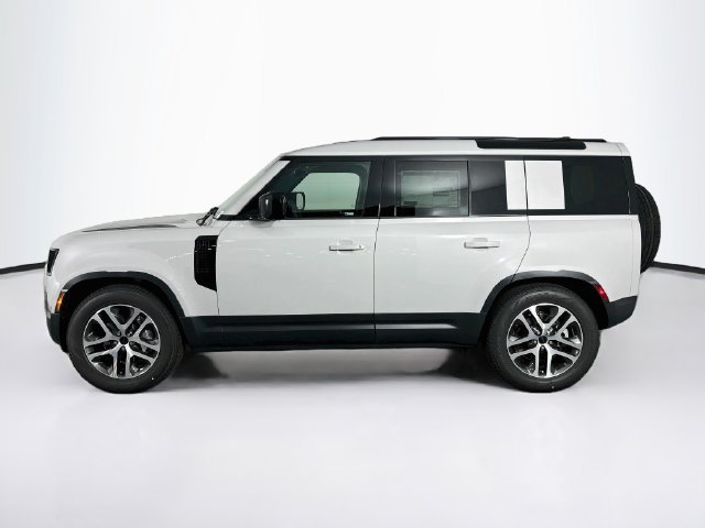New 2026 Land Rover Defender 110 S AWD/4WD image 8