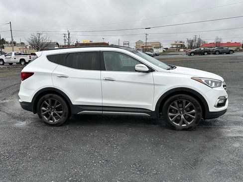 Used 2017 Hyundai Santa Fe Sport w/ 2.0T Ultimate Tech Package 05 image 9