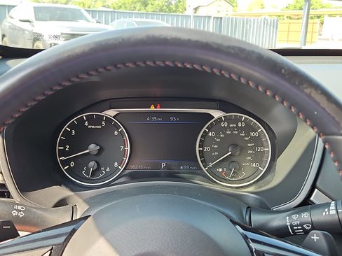Used 2020 Nissan Altima 2.5 SR FWD image 12