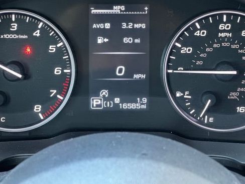 Used 2024 Subaru Crosstrek 2.0i Premium AWD/4WD image 30