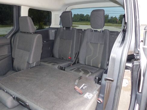 Used 2016 Ford Transit Connect XLT FWD image 28