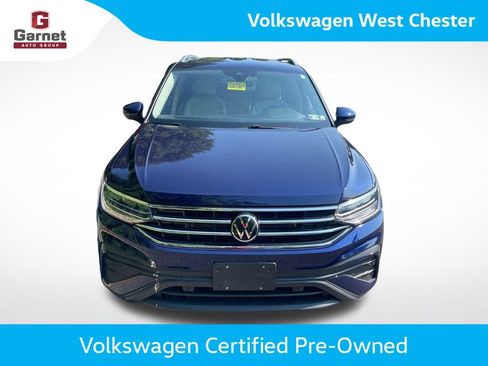 Used 2023 Volkswagen Tiguan SE FWD image 11
