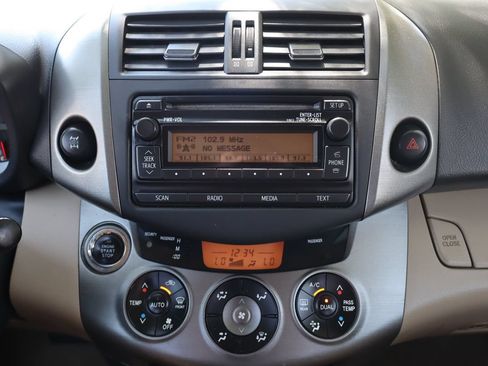 Used 2012 Toyota RAV4 Limited w/ Premium Plus Value Pkg AWD/4WD image 35