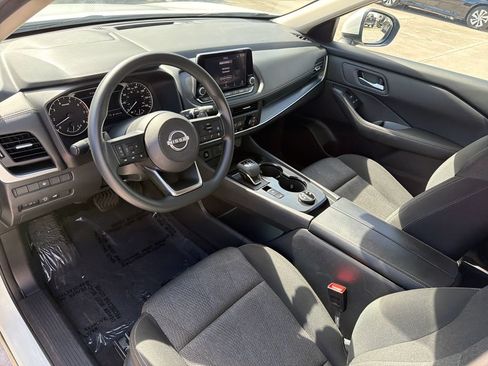 Certified 2024 Nissan Rogue SV AWD/4WD image 13