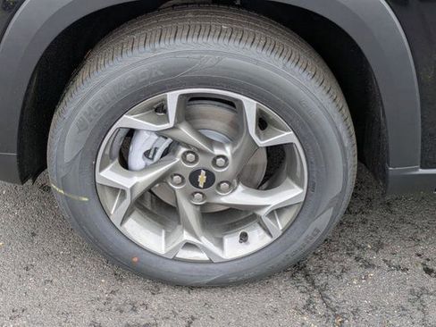 New 2026 Chevrolet Trax LT image 30