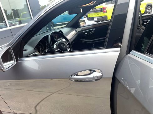Used 2014 Mercedes-Benz E 350 Sedan image 26