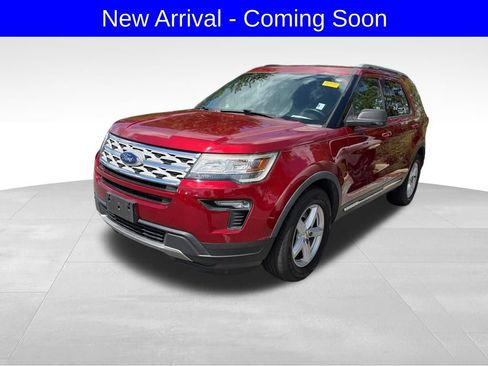 Used 2019 Ford Explorer XLT w/ Equipment Group 201A FWD image 1