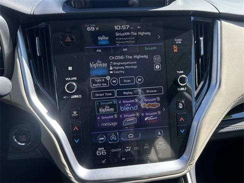 Used 2020 Subaru Outback Limited image 16