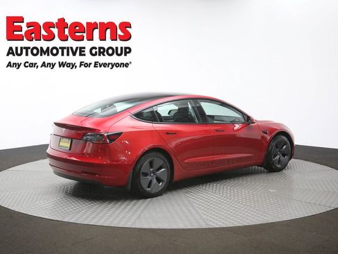 Used 2021 Tesla Model 3 Standard Range Plus image 40