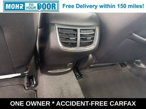 Used 2024 Chevrolet Malibu LT FWD image 39