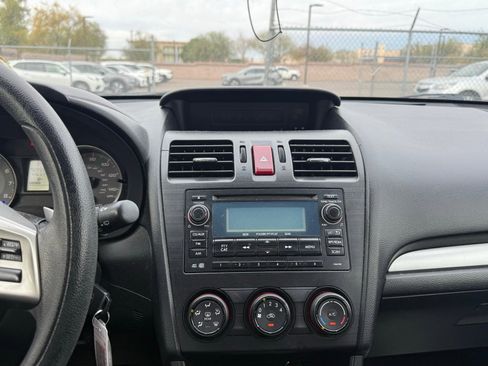 Used 2014 Subaru Crosstrek 2.0i Premium image 19