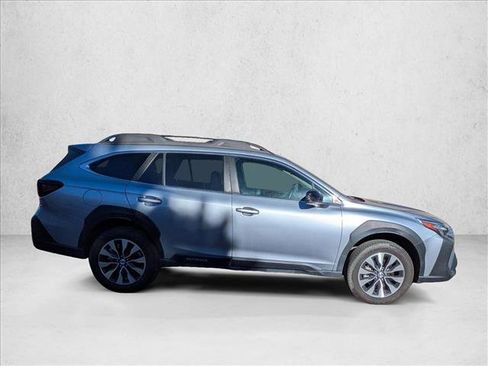 Used 2024 Subaru Outback Limited image 4