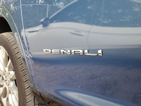 Used 2024 GMC Acadia Denali w/ Super Cruise Package image 8