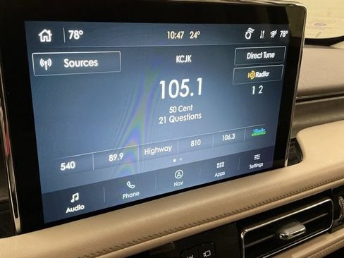 Used 2021 Lincoln Aviator Reserve w/ Equipment Group 201A image 25