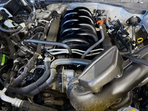 Used 2024 Ford F150 XLT w/ Tow/Haul Package image 37