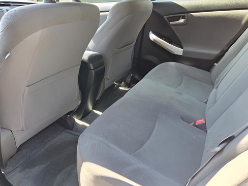Used 2013 Toyota Prius Two FWD image 8