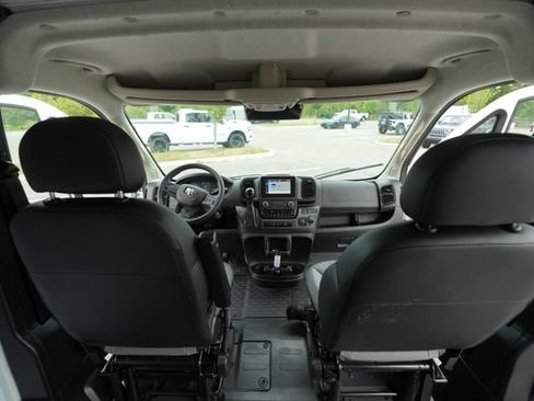 Used 2024 RAM ProMaster 3500 w/ Convenience Group FWD image 22