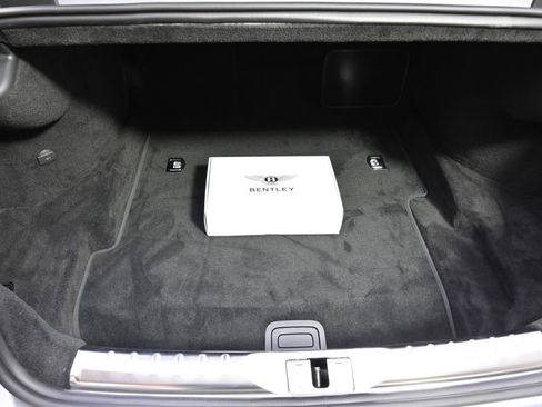 Used 2024 Bentley Continental GT image 19