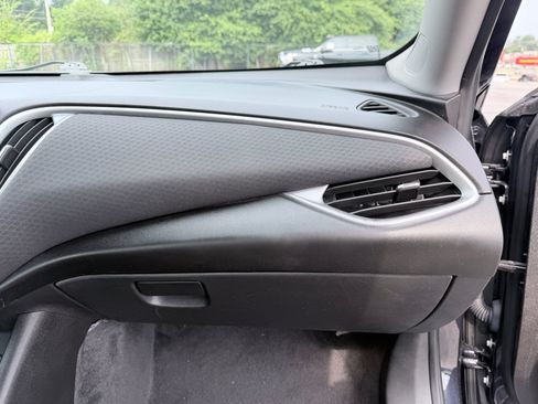 Used 2023 Chevrolet Malibu LT FWD image 18