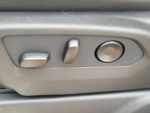 New 2026 GMC Sierra 2500 SLT image 23