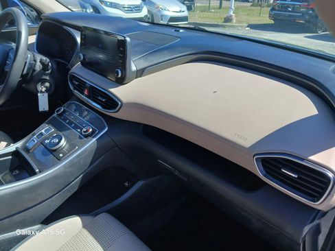 Used 2023 Hyundai Santa Fe SE FWD image 17