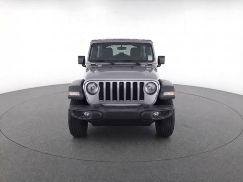 Used 2024 Jeep Wrangler Sport S image 5