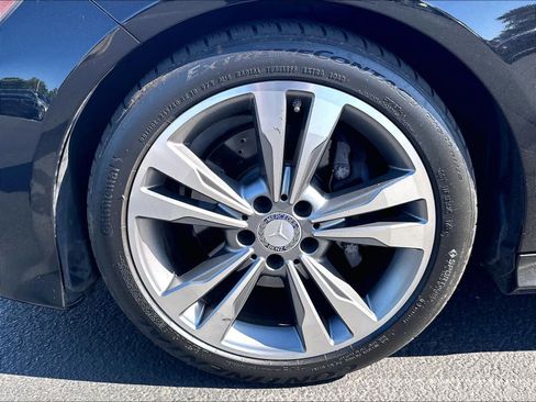 Used 2016 Mercedes-Benz E 350 Sedan image 32