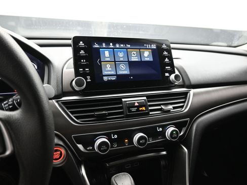 Used 2021 Honda Accord LX image 13