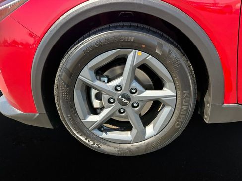 Used 2025 Kia K4 FWD image 9