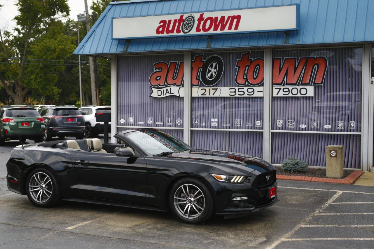 Used 2016 Ford Mustang Premium RWD image 23