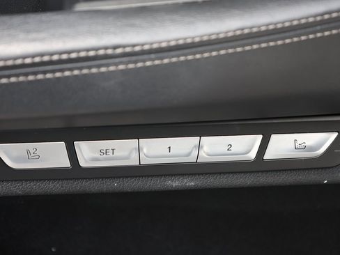 Used 2016 BMW 750i xDrive image 15