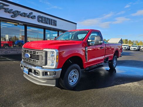 New 2026 Ford F250 XL w/ XL Chrome Package image 2