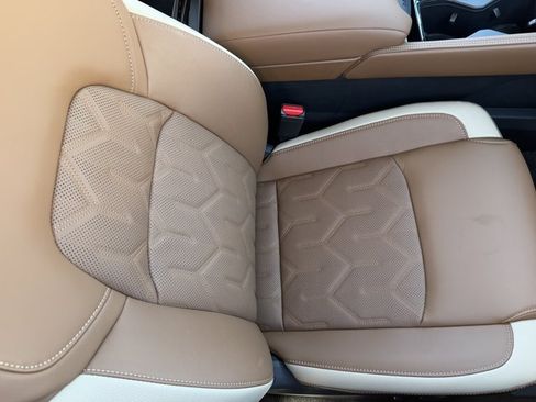 New 2026 Nissan Pathfinder Platinum AWD/4WD image 14