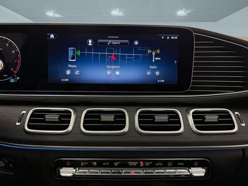 Used 2026 Mercedes-Benz GLE 450 4MATIC Coupe image 29