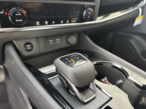 New 2026 Nissan Rogue Rock Creek image 17