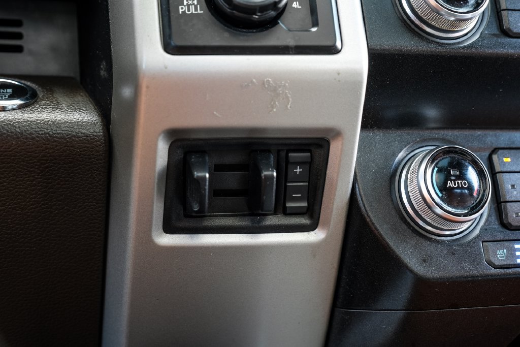 Used 2019 Ford F250 King Ranch w/ King Ranch Ultimate Package AWD/4WD image 27