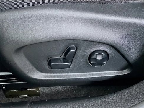 Used 2021 Jeep Compass Limited image 11