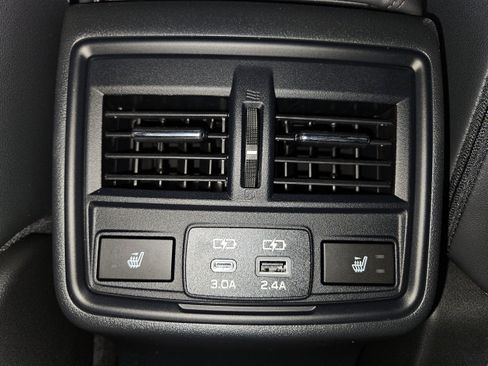 New 2026 Subaru Outback Limited AWD/4WD image 15