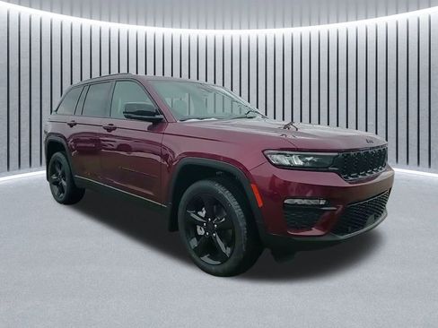 New 2025 Jeep Grand Cherokee Limited w/ Luxury Tech Group II image 1
