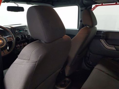 Certified 2018 Jeep Wrangler Unlimited Sport S image 26