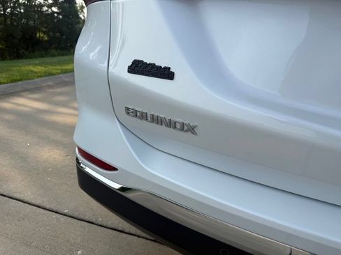 Used 2018 Chevrolet Equinox Premier FWD image 5