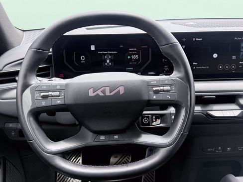 Used 2024 Kia EV9 GT-Line AWD/4WD image 81