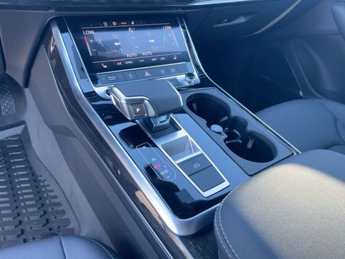 New 2026 Audi Q7 2.0T Premium image 25
