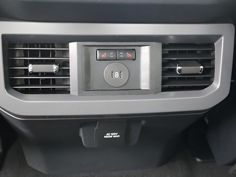 New 2026 Ford F250 Lariat w/ Black Appearance Package AWD/4WD image 13