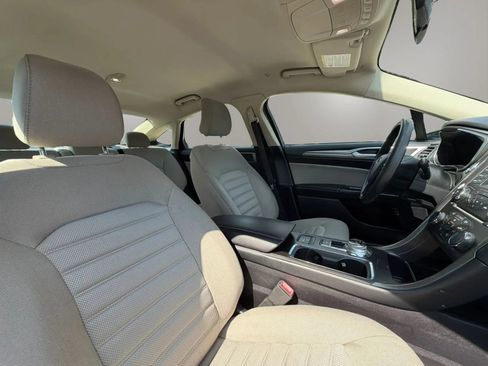 Used 2017 Ford Fusion S FWD image 27